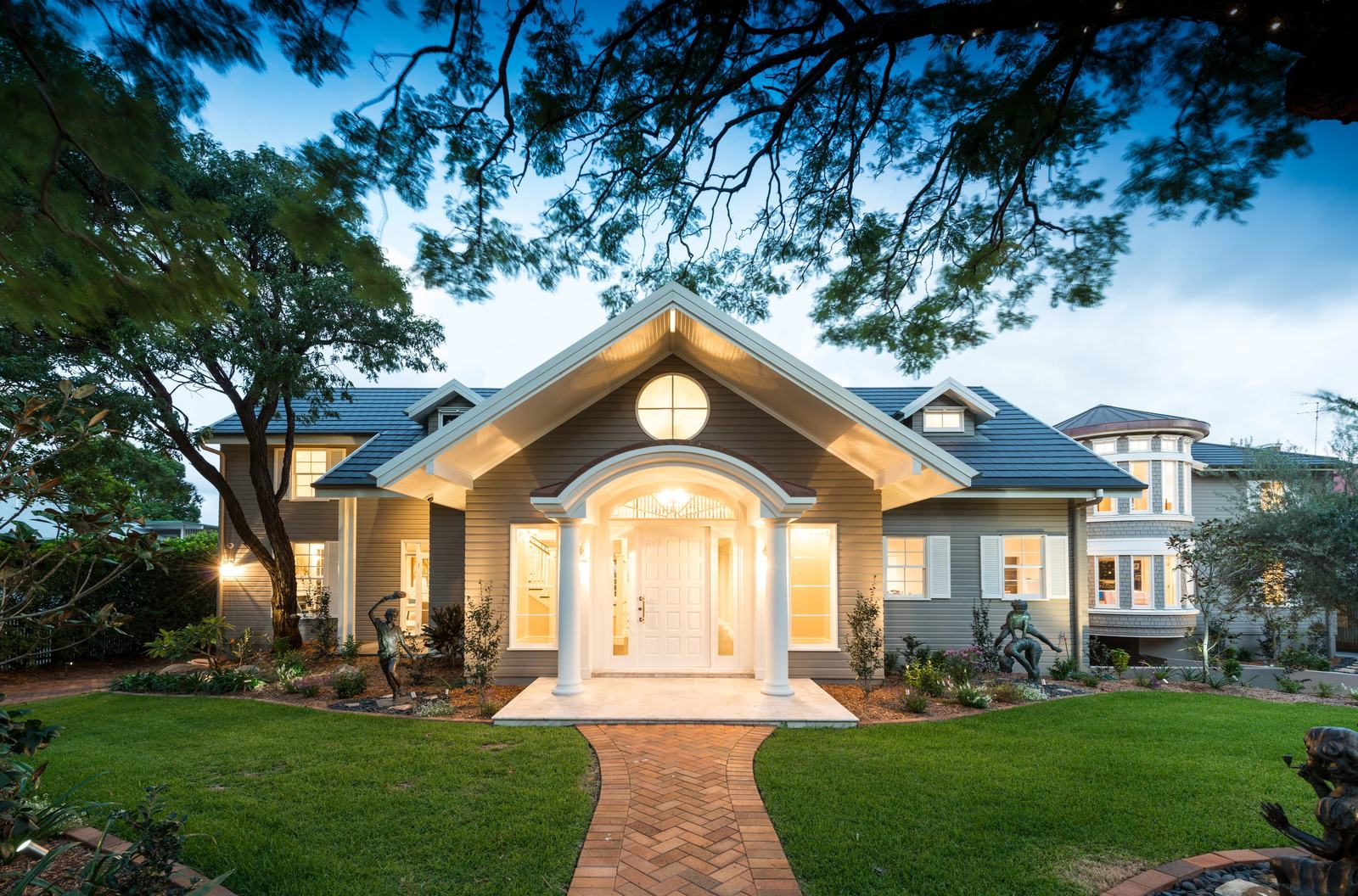A beautifully finished Gold Coast home at dusk